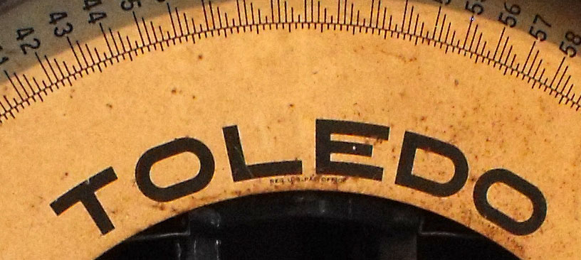 weigh scale close up